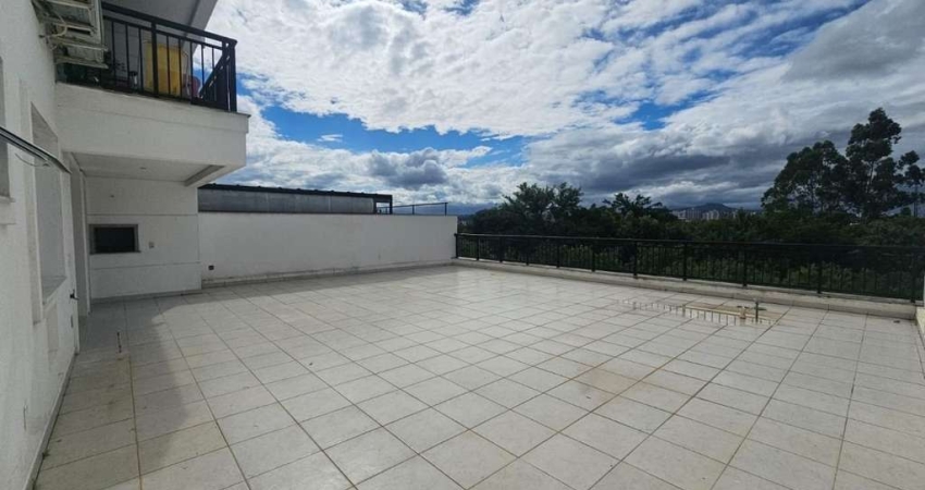 Apartamento 2 Dormitórios, sendo 1 suíte Terraço 99,72m2 Abraão, Florianópolis, SC