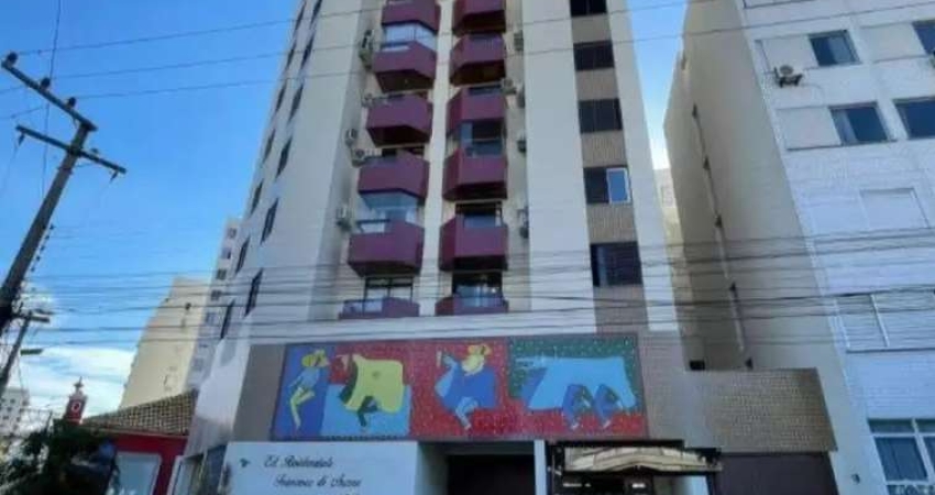 Apartamento com 100m² , 2 quartos e vaga de garagem no Centro de Florianópolis