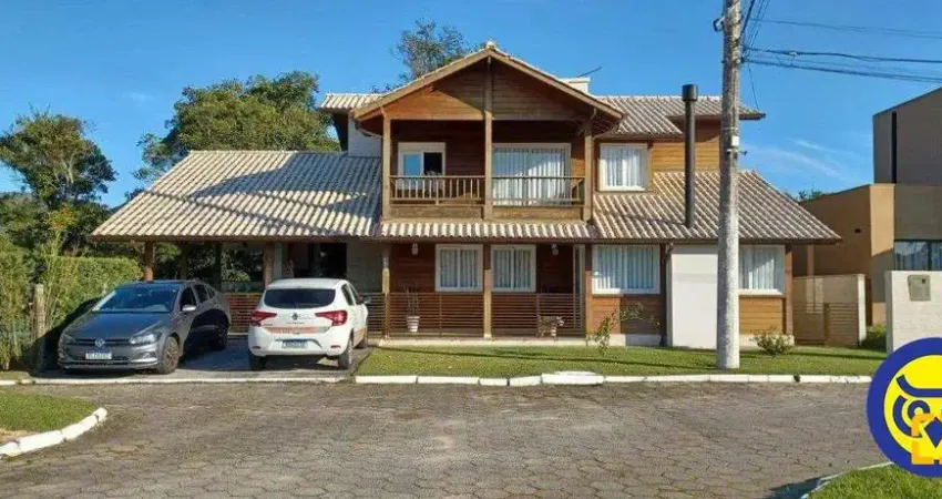 Casa - à venda com 3 dormitórios, sendo 2 suítes, piscina, churrasqueira - venda - Vargem Grande -Florianópolis