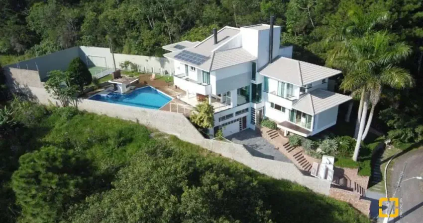 Casa com vista panorâmica para o mar no João Paulo - Florianópolis/SC