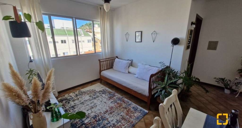 Apartamento 1 quarto, 1 vaga de garagem e bem localizado próximo à UFSC!