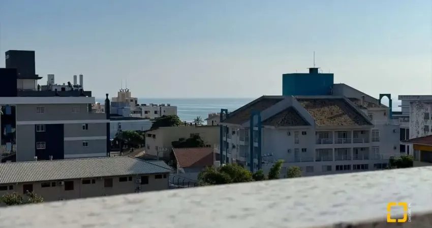 Cobertura duplex mobiliada à venda na Praia dos Ingleses, Florianópolis
