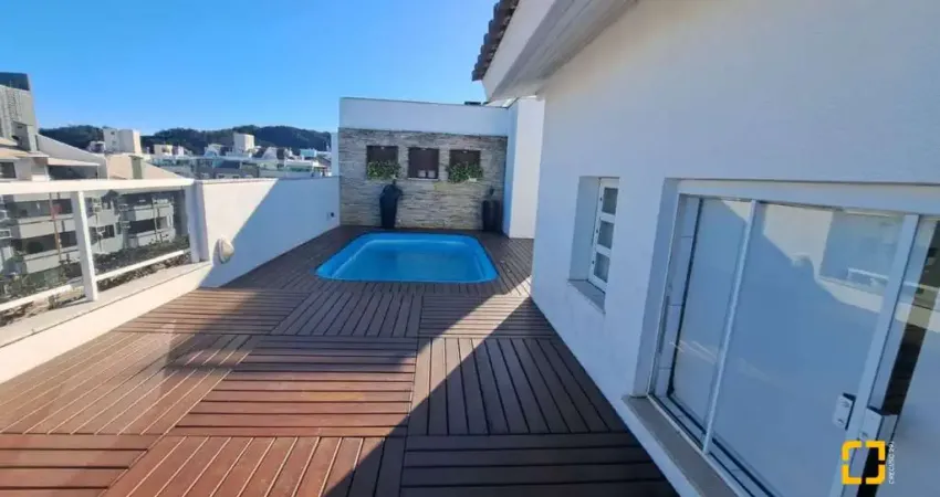Cobertura Mobiliada com Vista Mar e Piscina Privativa a 50m da Praia Ingleses, Florianópolis