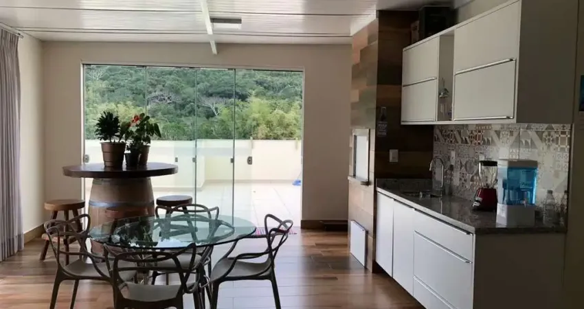 Brognoli Vende - Cobertura 4 dormitórios no Ingleses Norte