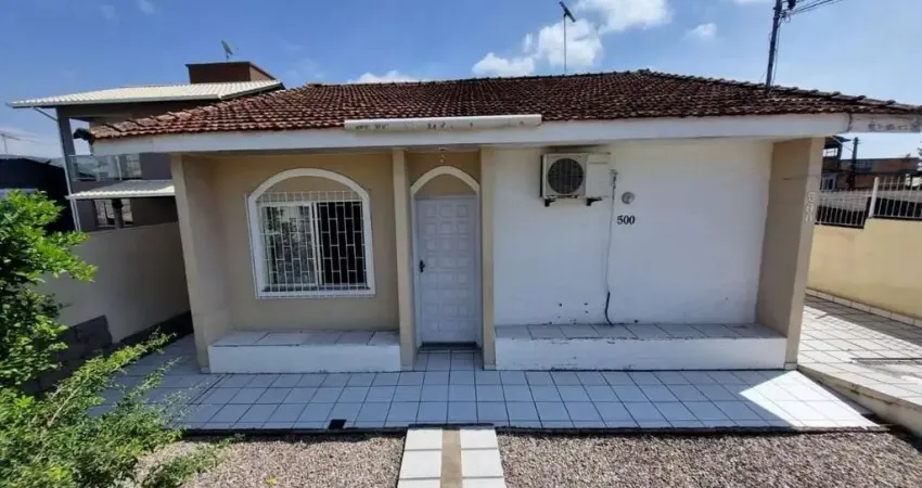 Casa terrea com 3 quartos sendo 1 suíte em serraria - são josé sc