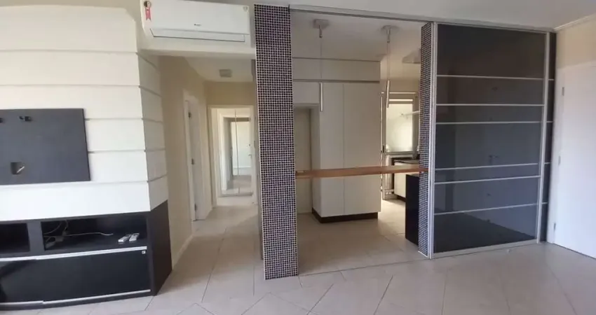 Apartamento c/2 quartos(suíte), sac. com churrasqueira, 1 vaga - bairro joão paulo - fpolis-sc