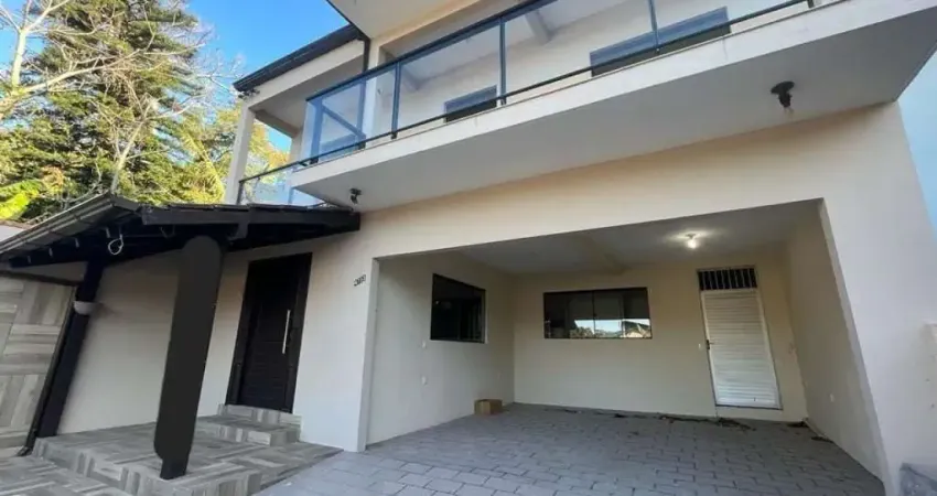 Casa à venda em meio a natureza, próximo a praia da solidão e açores em florianópolis sc