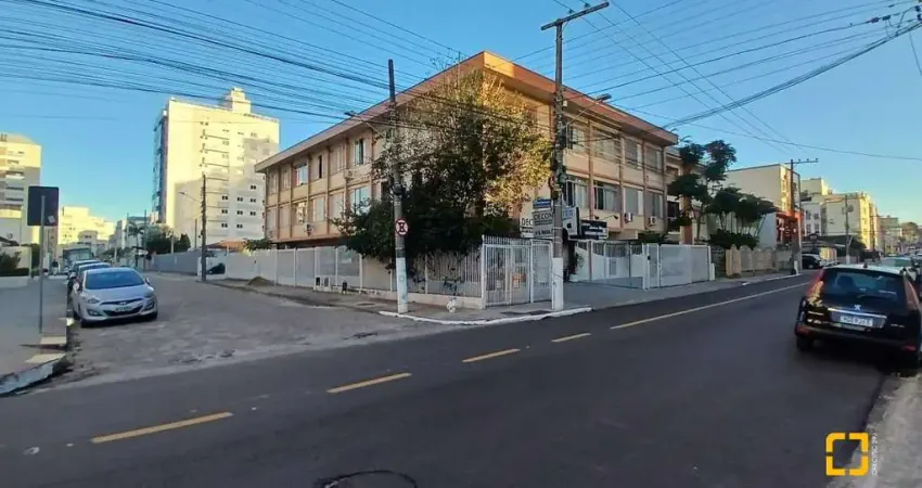 Apartamento à venda r$ 480.000,00 com 3 dormitórios, 1banheiro, 78,71 m², estreito, florianópolis/sc