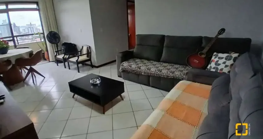 Apartamento á venda com 3 quartos sendo 1 suíte, 1 vaga, 83 m², no estreito,florianópolis sc