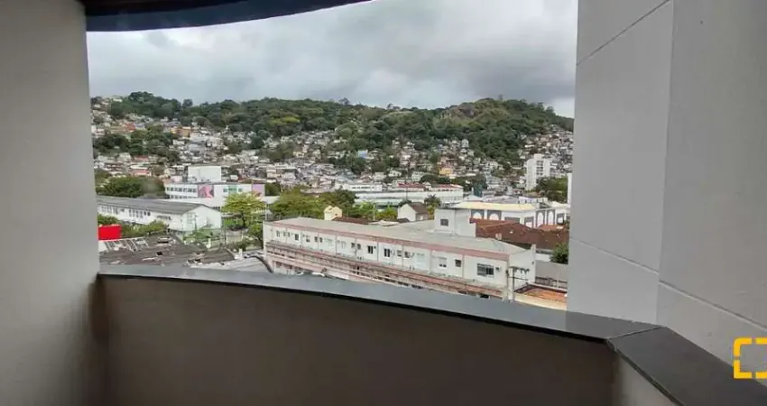 Apartamento com 3 quartos e vaga de garagem livre no centro de florianópolis