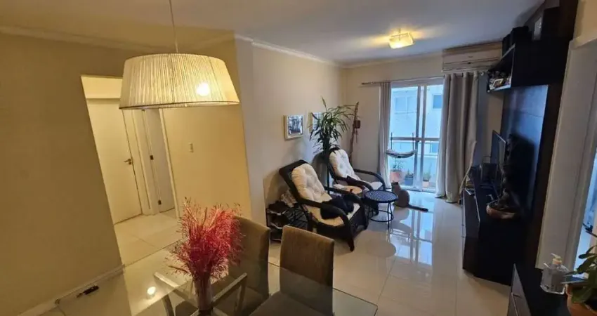 Apartamento de 02 dormitórios no bairro carvoeira em florianópolis sc