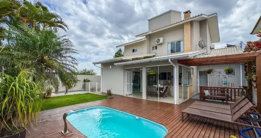 Casa à venda no centro de palhoça / sc - alto padrão - aceita financiamento