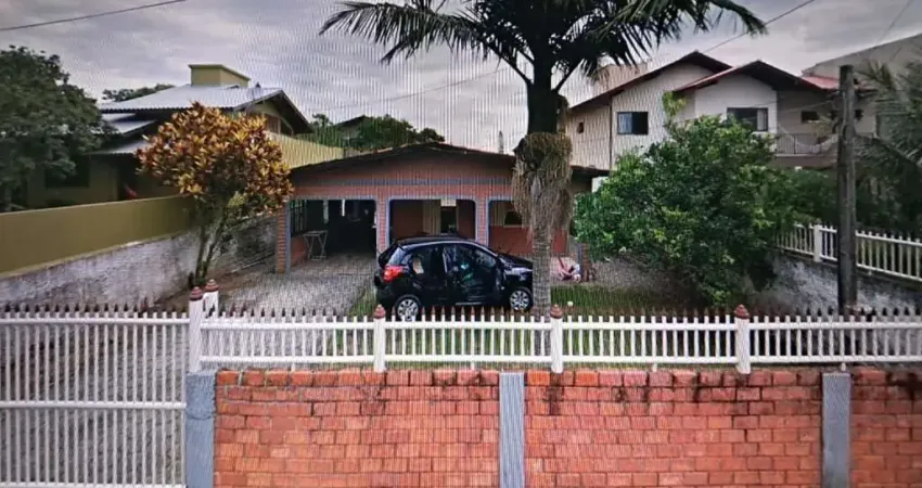 Casa com 4 quartos à venda na Rua do Pingüim, Campeche, Florianópolis