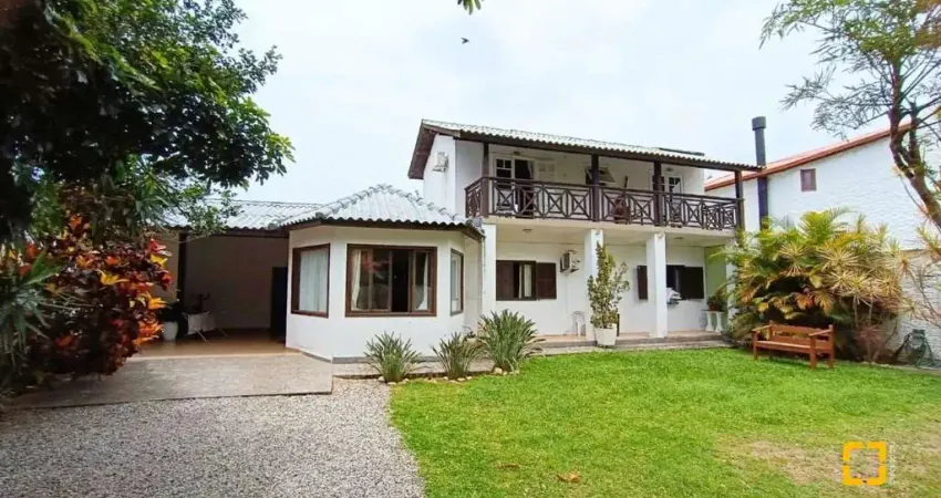 Casa com 4 quartos à venda na Servidão Recanto do Sabiá, Rio Tavares, Florianópolis