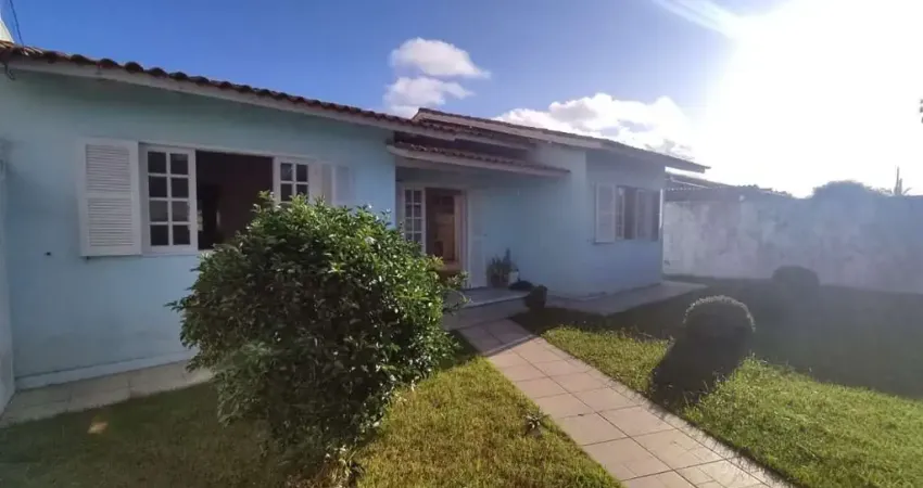 Brognoli vende - casa residencial com 3 dormitórios - ingleses do rio vermelho