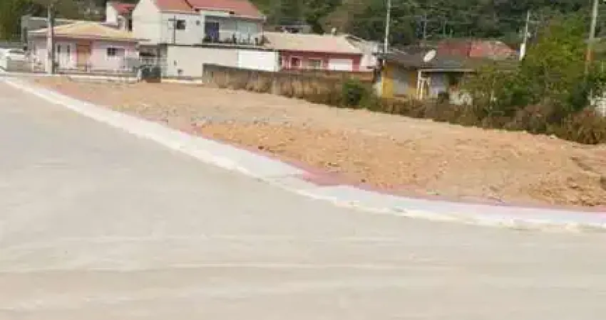 Terreno com 360 metros quadrados com escritura pública em potecas , são josé / sc