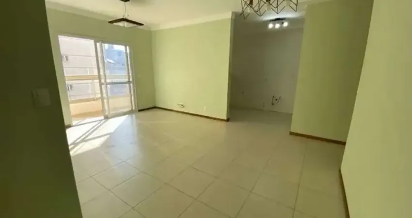 Apto 2 dormitórios,muito bem localizado no bairro Campinas