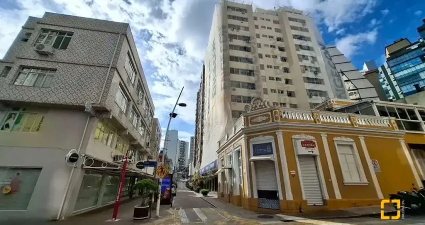 Apartamento com 3 quartos à venda na Rua Vidal Ramos, 178, Centro, Florianópolis
