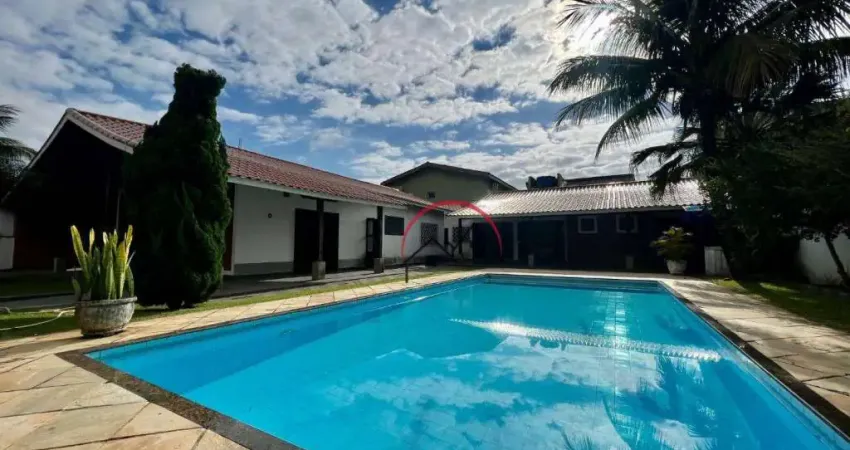 Casa com 6 quartos à venda na Rua Colombo Americano Dos Santos, 84, Balneario Flórida, Peruíbe