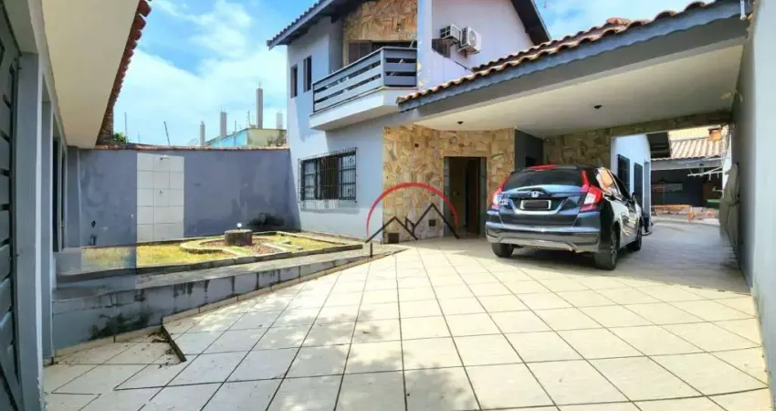 Casa com 3 quartos à venda na Rua Silvio Pinto Soares, 63, Balneario Sambura, Peruíbe