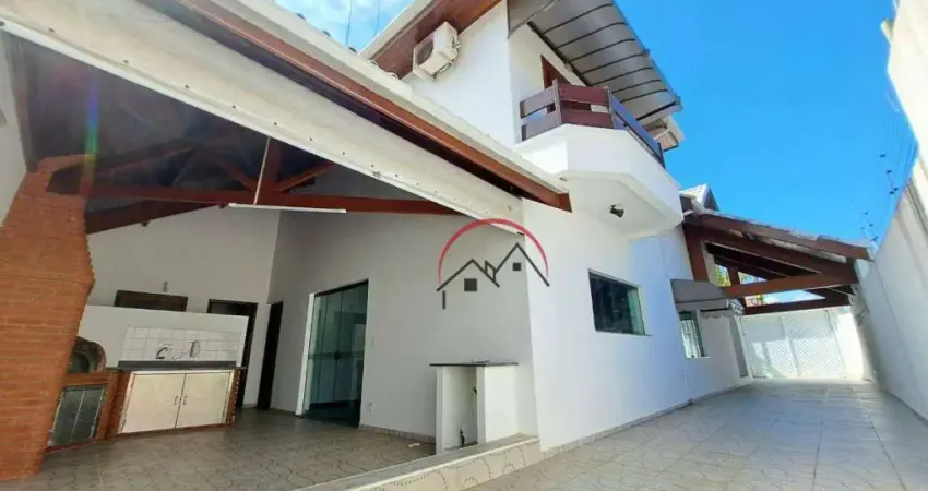 Casa com 4 quartos à venda na Rua Papa Pio Xii, 409, Centro, Peruíbe