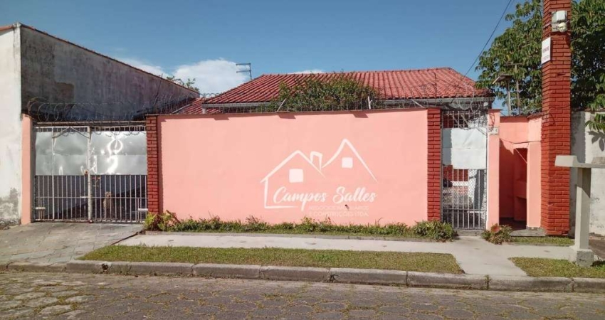 Casa à venda em Peruíbe-SP