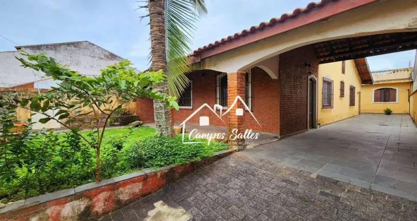 Casa à venda em Peruíbe-SP