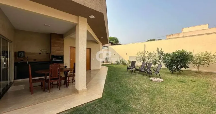 Casa térrea, rita vieira i, terreno 450,00m2, móveis planejados, energia solar