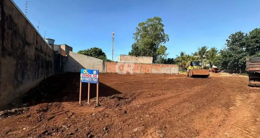 Terreno de esquina uma grande oportunidade para barracão 480 m2 de área total