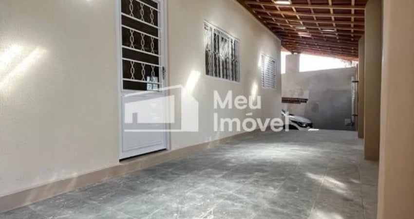 Casa Grande Toda reformada , com 122 m² de construção terreno 156m² -Bosque dos Eucaliptos