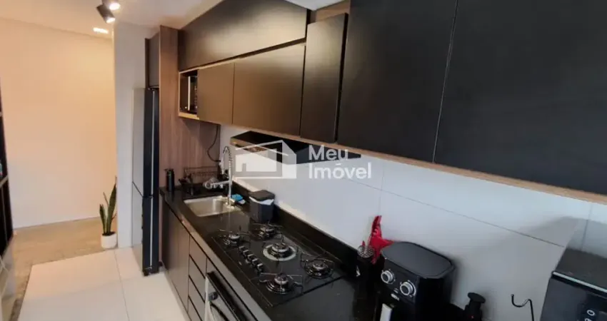 Apartamento à Venda – Edifício Mirante Flamboyant – Parque Residencial Flamboyant – São José dos Campos/SP  Localizado em uma região tranquila e bem servida por comércios e serviços, este apartamento