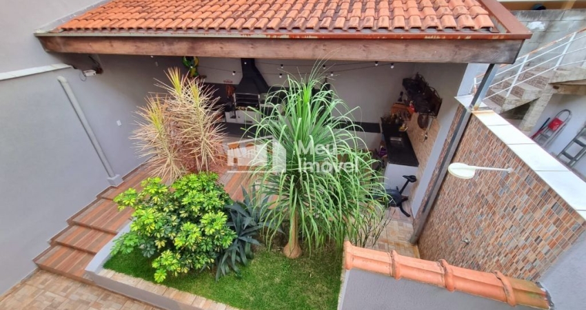 Venda Casa Sobrado 3 Dormitórios, 1 suíte, 190m² Loteamento Villa Branca - Jacareí