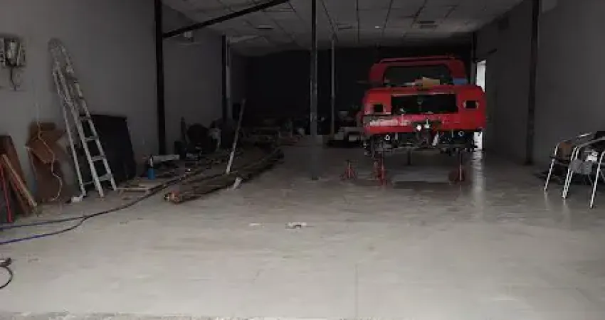 324M² TERRENO, 250M² -ÁREA CONSTRUIDA, 117M² VÃO LIVRE