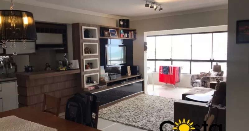 Apartamento Próximo do Mar em Tramandaí com Elevador e Box