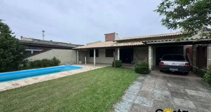 Casa com 3 quartos à venda no Centro, Tramandaí 