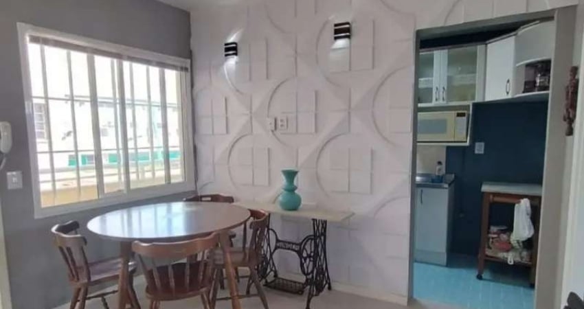 Apartamento  Na Av da Igreja Mobiliado em Tramandaí