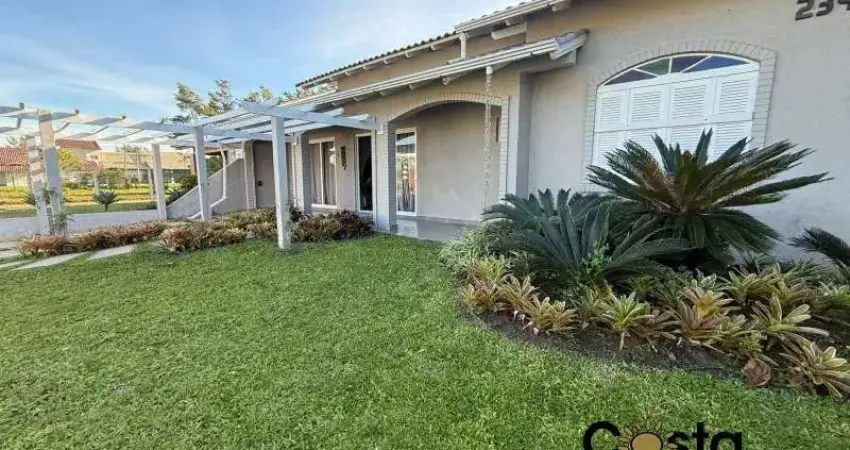 Casa com 3 quartos à venda na Zona Nova, Tramandaí 