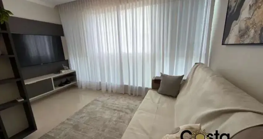 Apartamento mobiliado e decorado junto a beira mar de tramandaí