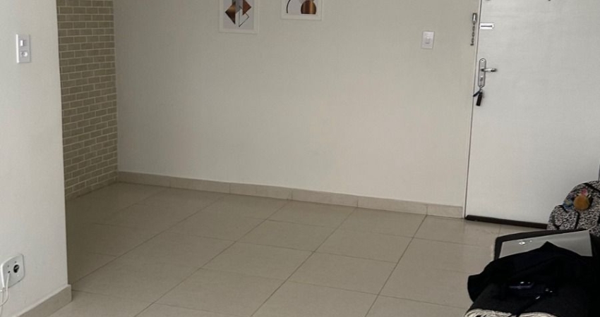 LIndo apartamento de 1 dormitorio com vaga de garagem
