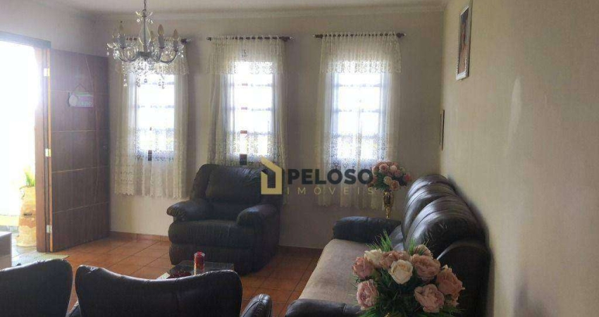 Sobrado à venda | 169m² | 3 dormitórios | 1 suíte | 4 Vagas | Tremembé/SP
