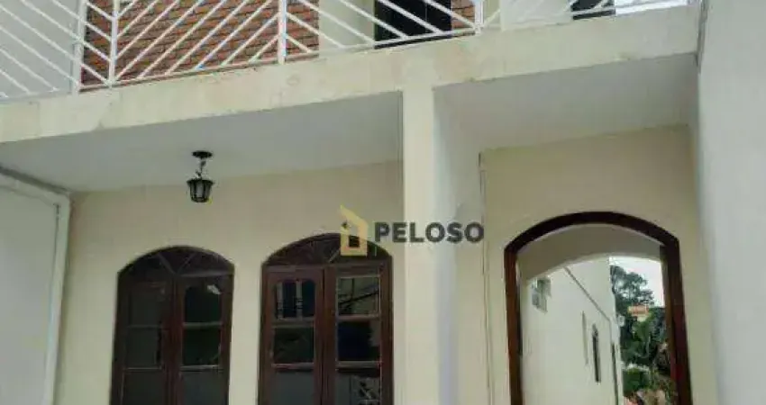 Sobrado à venda | 290m² | 3 dormitórios | 1 suíte | 8 vagas | Vila Irmãos Arnoni - São Paulo/SP