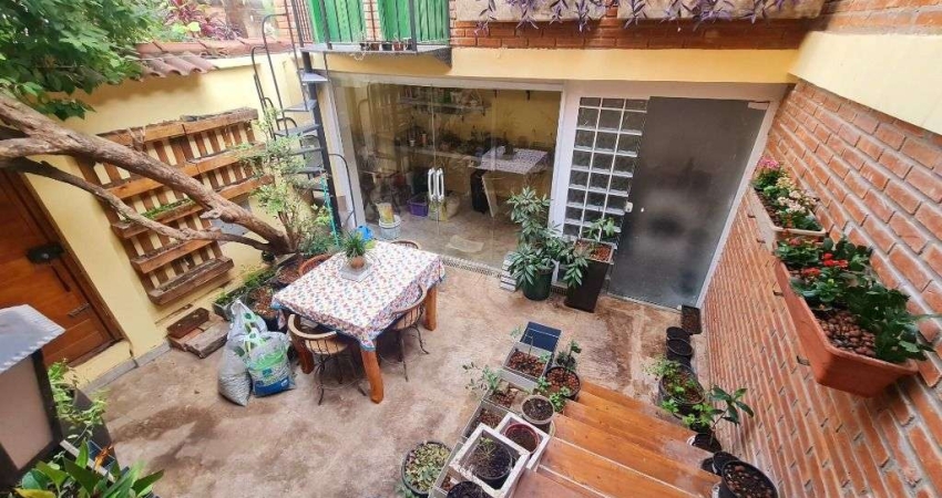 Sobrado à venda | 180m² | 3 dormitórios | 2 suítes | área gourmet | 2 vagas | Santana - São Paulo/SP