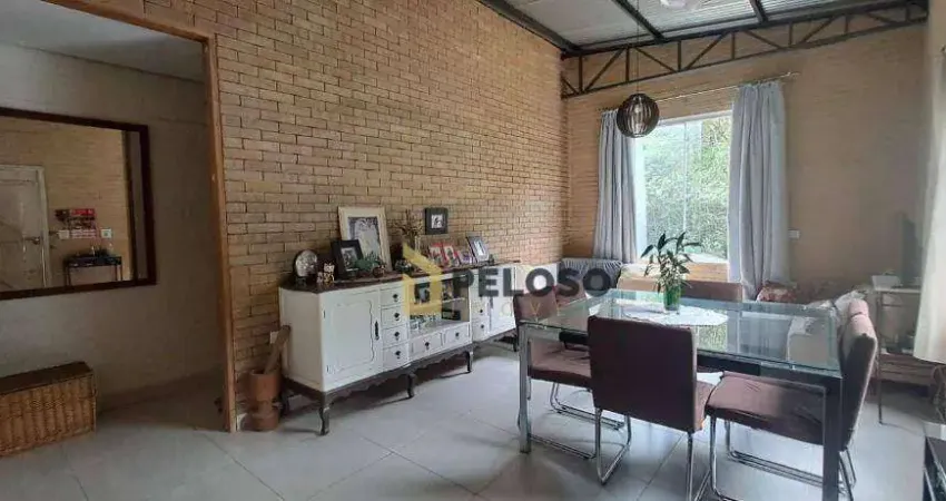 Sitio à venda | 30.000m² | 3 dormitórios | 1 suíte | 20 vagas | São Tome das Letras/MG