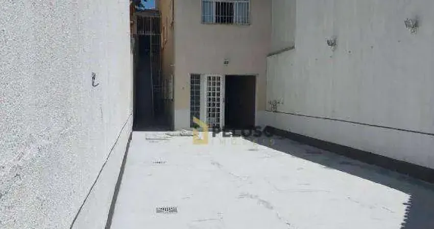 Sobrado à venda | 341m² | 3 dormitórios | 2 suítes | 4 vagas | Área ampla | Tucuruvi - São Paulo/SP.
