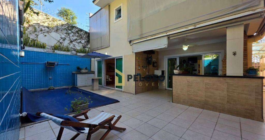 Sobrado à venda | 330m² | 4 dormitórios | 2 suítes | 8 vagas | Tremembé - São Paulo/SP