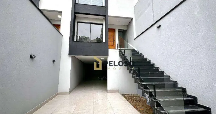 Sobrado novo à venda em rua fechada | 3 dormitórios | 1 súite | 5 vagas | Santana - São Paulo/SP