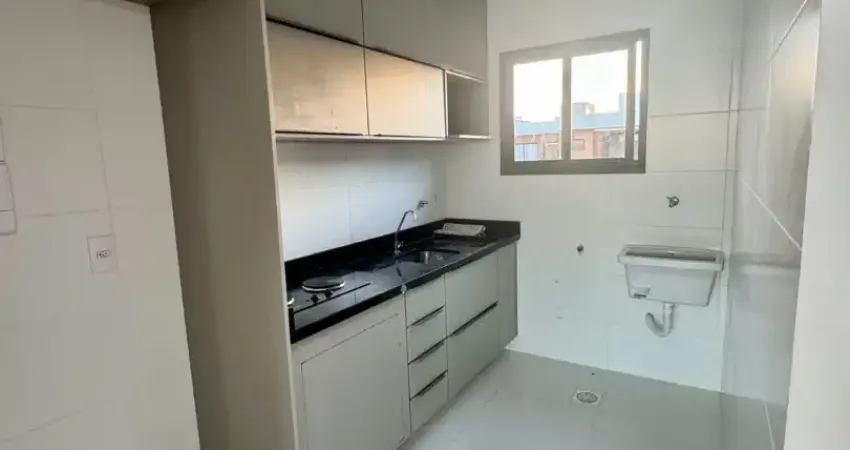 Casa em condomínio fechado com 2 quartos para alugar na Avenida Praia de Itapoan, Buraquinho, Lauro de Freitas