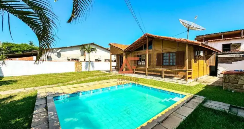 Casa com 2 dormitórios para alugar, 70 m² por R$ 2.500,00/mês - Porto D'aldeia - São Pedro da Aldeia/RJ
