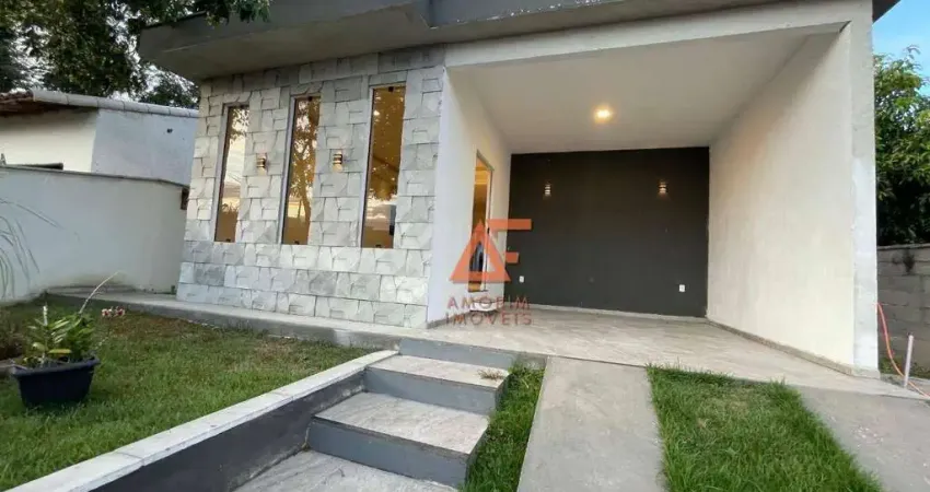 Casa com 3 dormitórios à venda, 90 m² por R$ 570.000,00 - Balneário São Pedro - São Pedro da Aldeia/RJ