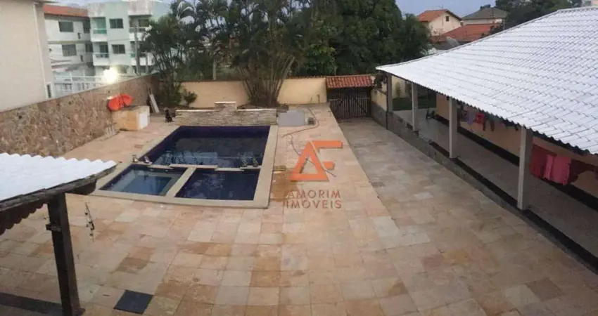 Casa com 6 dormitórios para alugar, 300 m² por R$ 6.000/mês - Centro - São Pedro da Aldeia/RJ